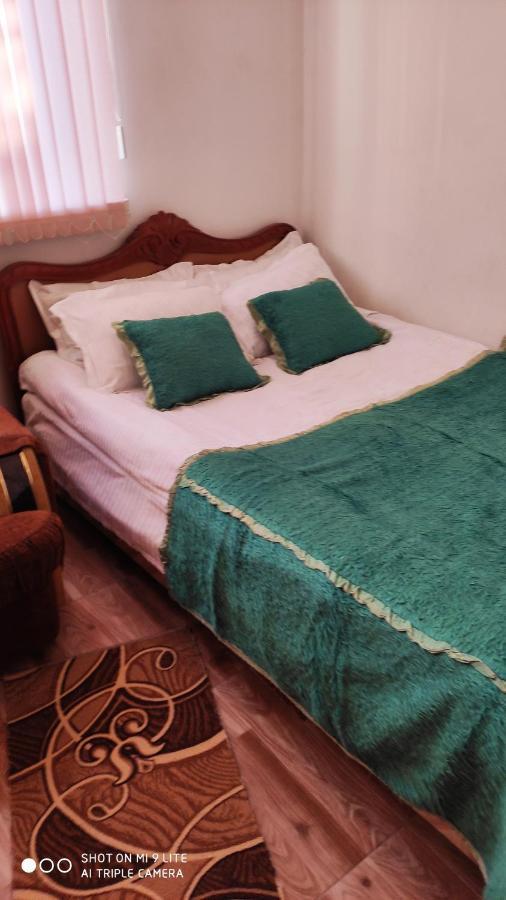 Apartments Azatutyan Avenue 9, Кв 19 Yerevan Ngoại thất bức ảnh