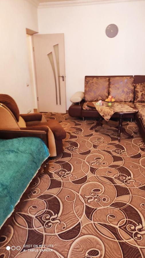 Apartments Azatutyan Avenue 9, Кв 19 Yerevan Ngoại thất bức ảnh