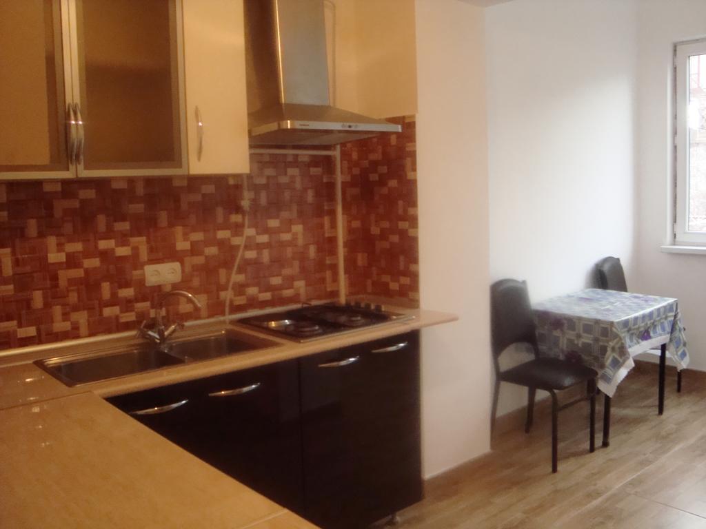 Apartments Azatutyan Avenue 9, Кв 19 Yerevan Ngoại thất bức ảnh